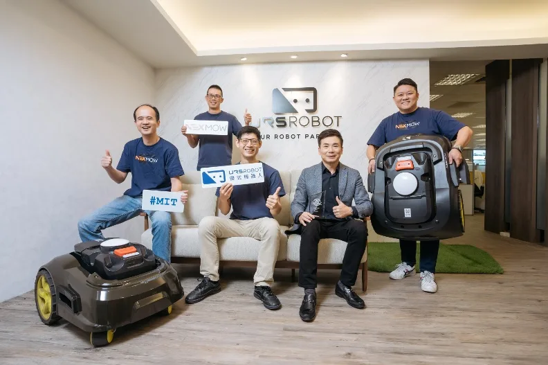 優式機器人公司整合優秀的技術研發、軟硬體團隊。