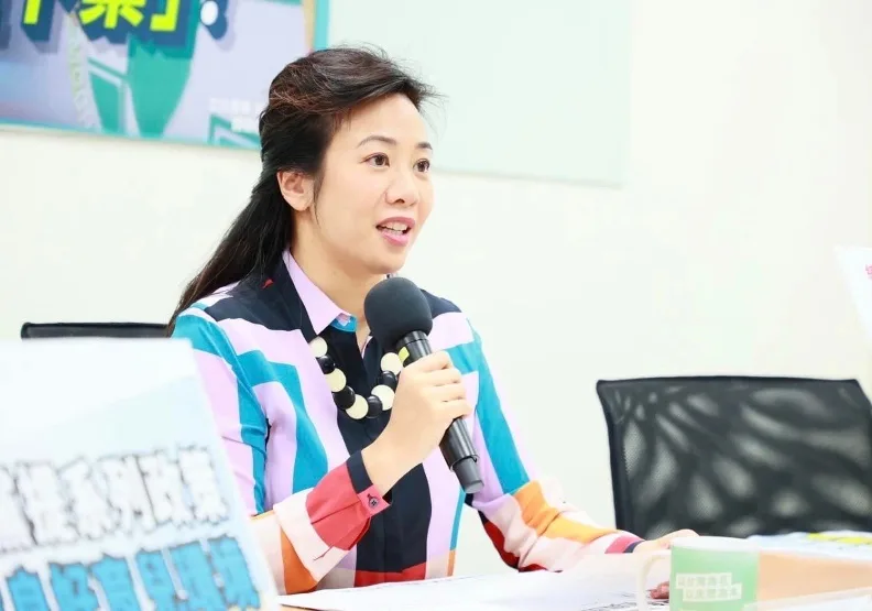長期接受歐美教育的吳欣盈，向來在鏡頭前表現直率。取自吳欣盈臉書