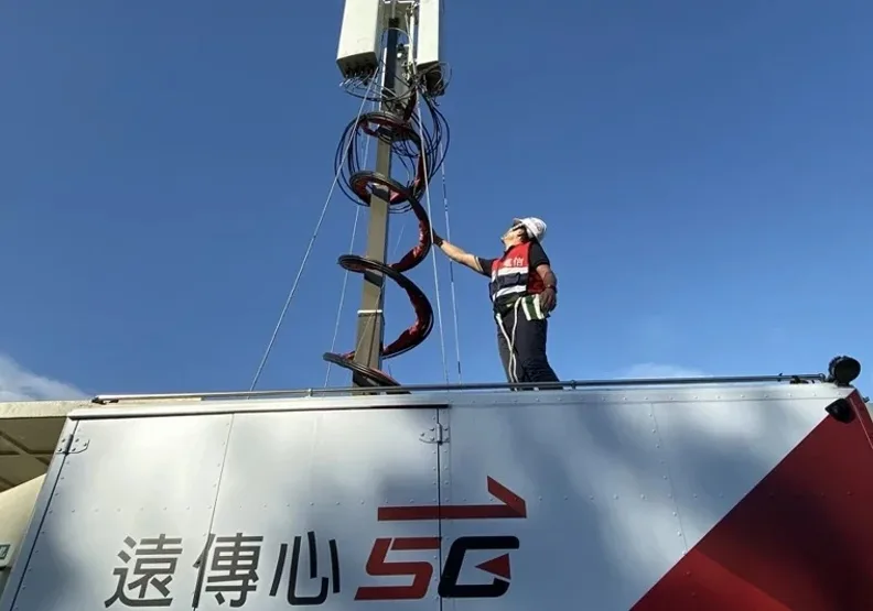 遠傳電信即將於明（15）日合併亞太電信，宣告電信新三雄時代來臨。取自聯合新聞網，遠傳電信提供