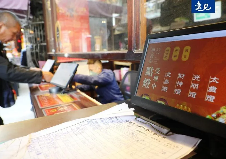 日前，北港武德宮砸下百萬、購入AI主機的消息，立刻引來民眾在粉絲專頁上開罵，擔心聖域被玷污。蘇義傑攝