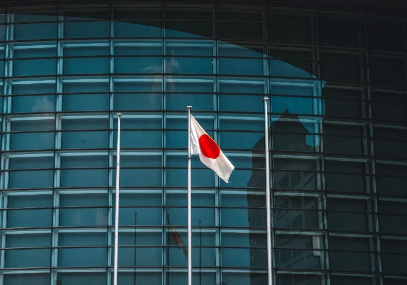 日本股市正企圖重返榮耀，甚至是全世界表現最好的股市之一，總市值躍升亞洲第一。Photo by Roméo A. on Unsplash