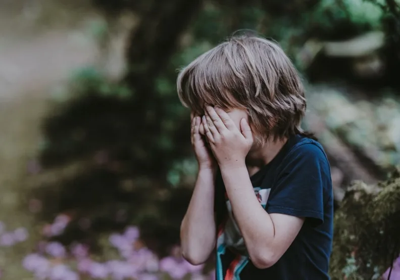 《你的孩子不奇怪》／僅為情境圖，取自unsplash