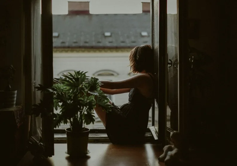 覺得自己沒資格、還不夠，其實都是因為「不配得感」。unsplash by Kinga Howard