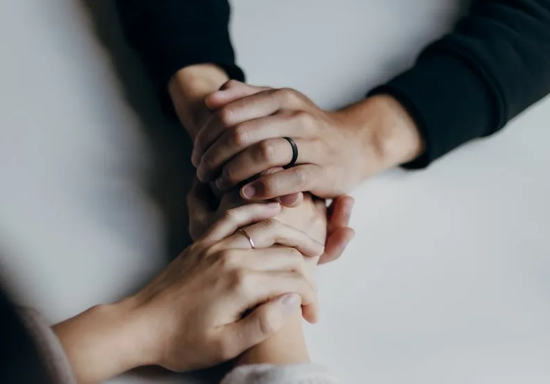 《從外遇洞察人心》／僅為情境圖，取自unsplash
