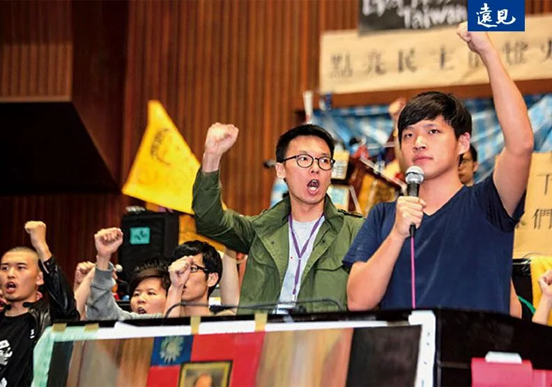 十年前的3月18日，太陽花學運震撼了台灣社會。圖為林飛帆、陳為廷。賴永祥攝