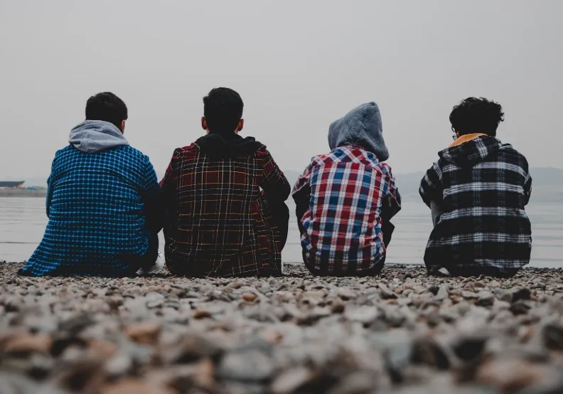 《現在的青少年很難教吧？》／僅為情境圖，取自unsplash