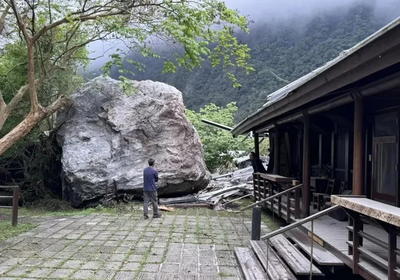 太魯閣國家公園受到地震重創，何時開園還沒時間表，園區內的「山月村」文創旅館宣布停業，將辦理資遣。取自聯合新聞網，山月村提供