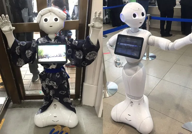 機器人擬人化進行相關旅遊服務諮詢與專業配套安排，已逐漸取代臨場實境服務人員。郭瓊瑩提供