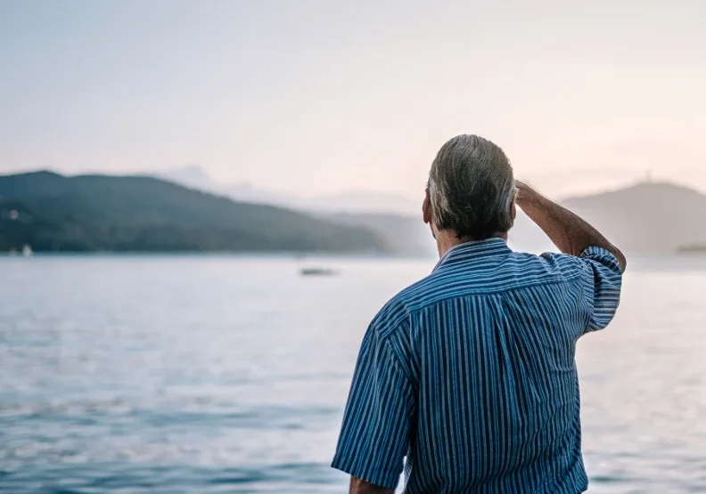 《60歲使用說明書》／僅為情境圖，取自unsplash