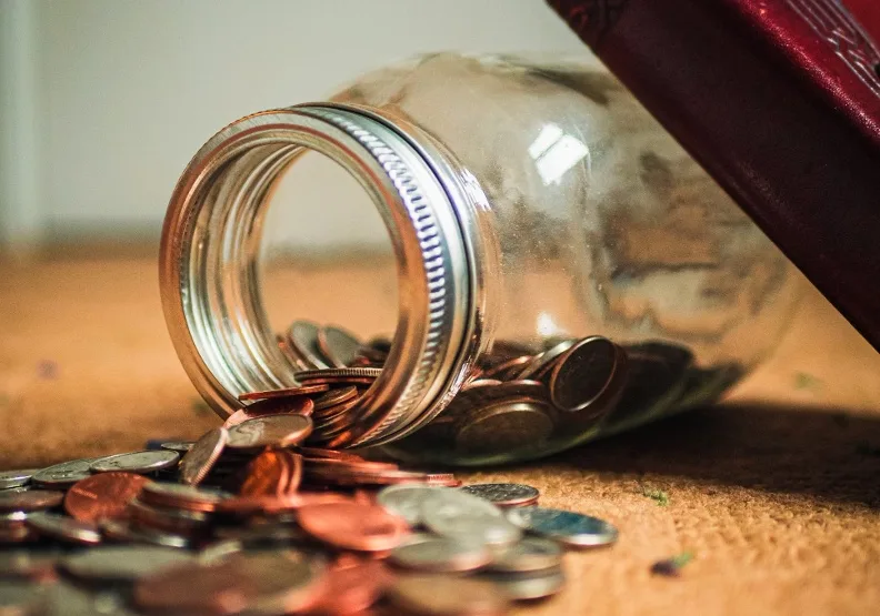 家庭年收入多少算「小康」？／僅為情境圖，取自unsplash