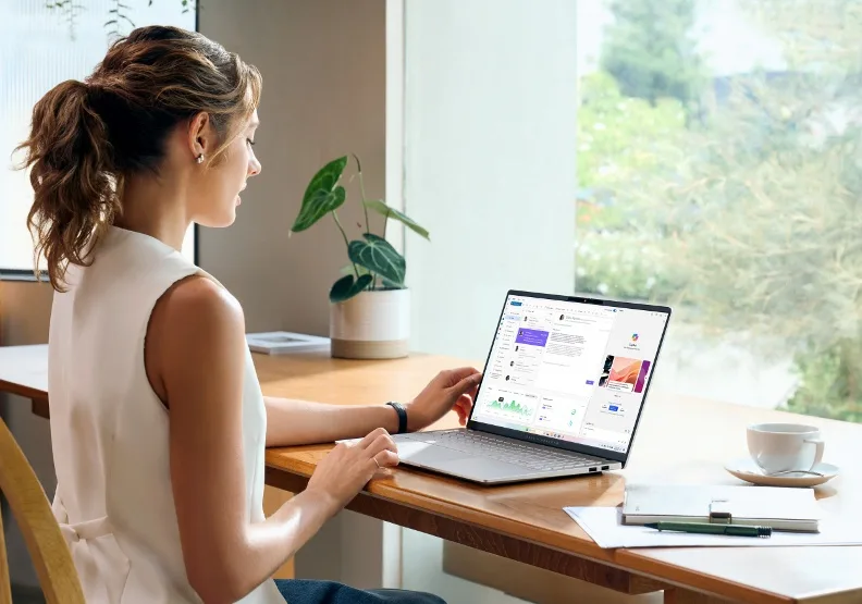 ASUS Vivobook S 15是華碩首款搭載 Windows AI 功能的Copilot+PC。華碩提供