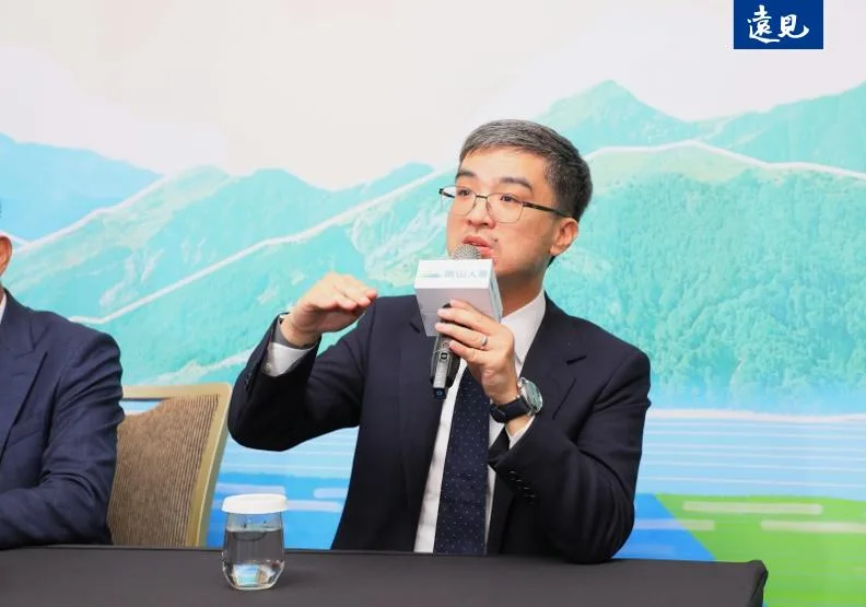 南山人壽董事長尹崇堯第二度主持股東會，面對工會成員的發言提問，仍維持一貫溫和態度回應。蘇義傑攝