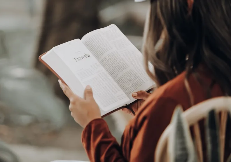 《恰如其分的孤獨》／僅為情境圖，取自unsplash