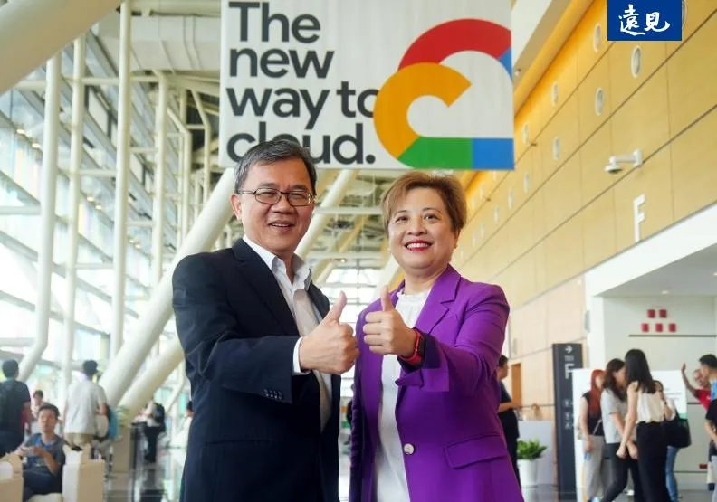 中華電信總經理林昭陽（左）、Google Cloud北亞區董事總經理李孔源（右）。陳之俊攝