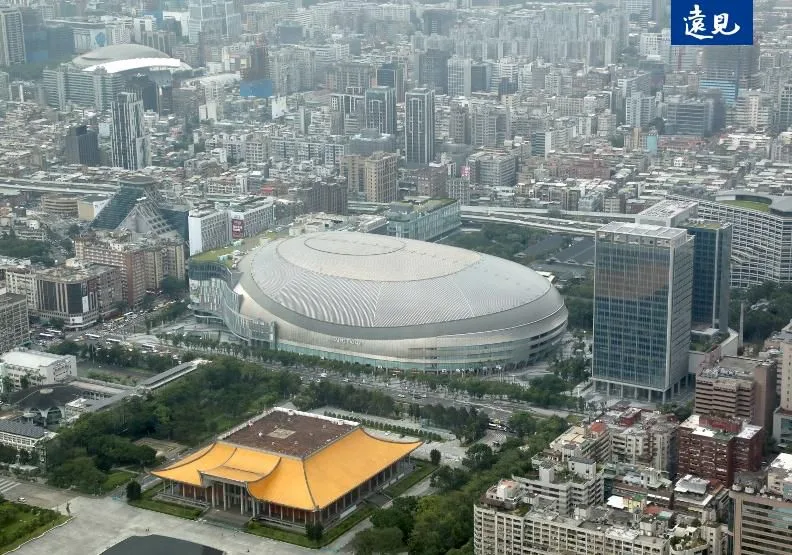 全台主要6大展演空間中，以台北大巨蛋附近房價每坪近新台幣百萬元最高。張智傑攝