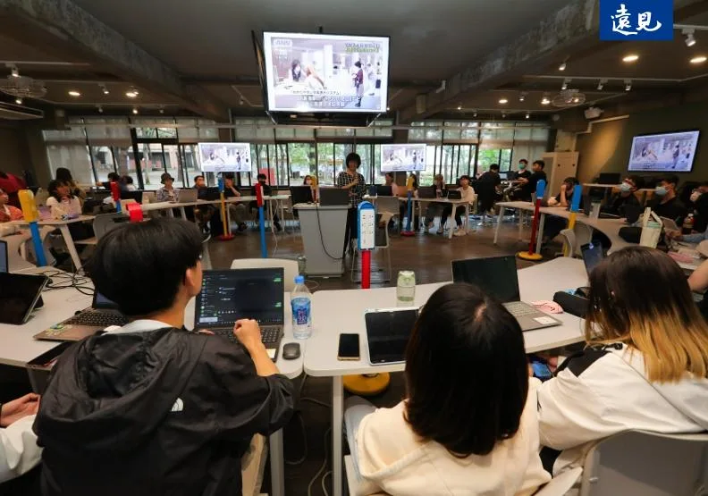 東海大學的大一中文課與時俱進，導入多種AI軟體。黃菁慧攝