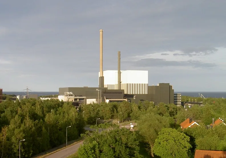 瑞典奧斯卡港核電站。wikimedia commons by Daniel Kihlgren