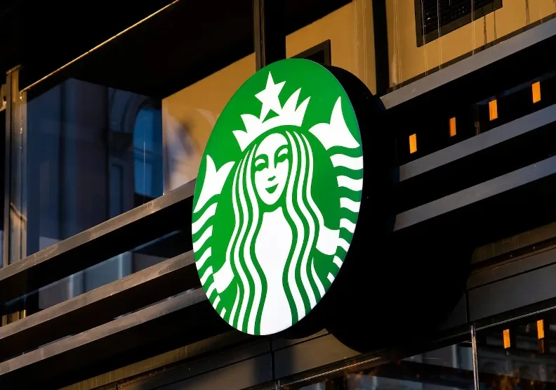 星巴克使用「Deep Brew」系統協助門市營運與庫存管理。取自starbucks