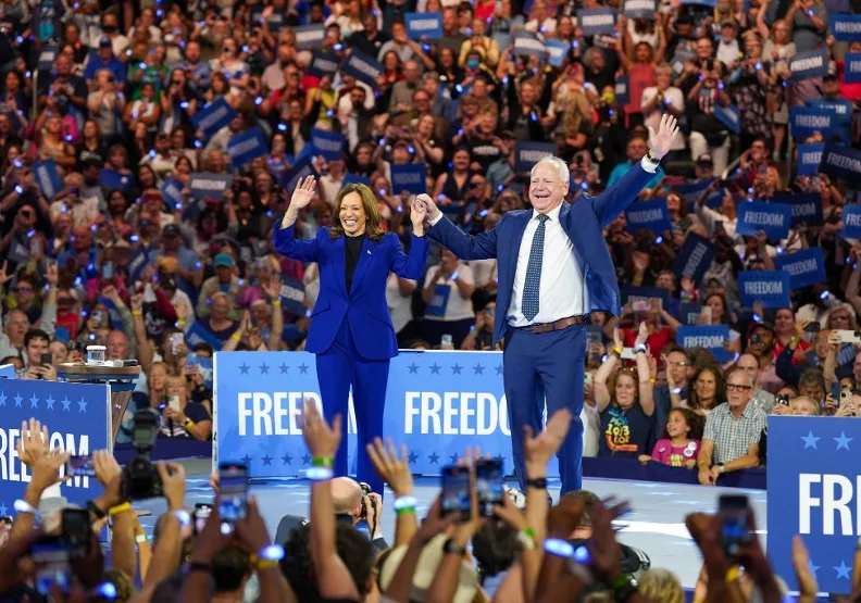 民主黨總統候選人賀錦麗（Kamale Harris）和副總統搭擋華茲（Tim Walz）。取自X@Tim_Walz