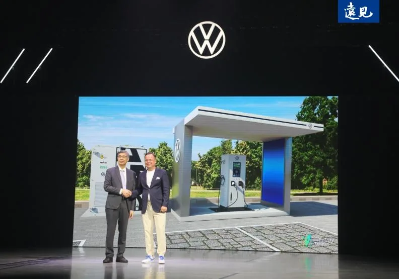 台泥儲能19日宣布與台灣福斯汽車合作充儲合一。蘇義傑攝