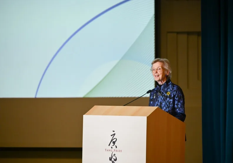 愛爾蘭前總統羅賓遜獲唐獎法治獎。取自臉書@Tang Prize 唐獎
