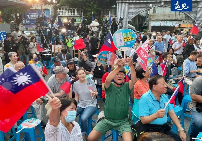 謝國樑罷免案今投開票，支持者熱情響應。圖為國民黨基隆黨部稍早畫面。張智傑攝