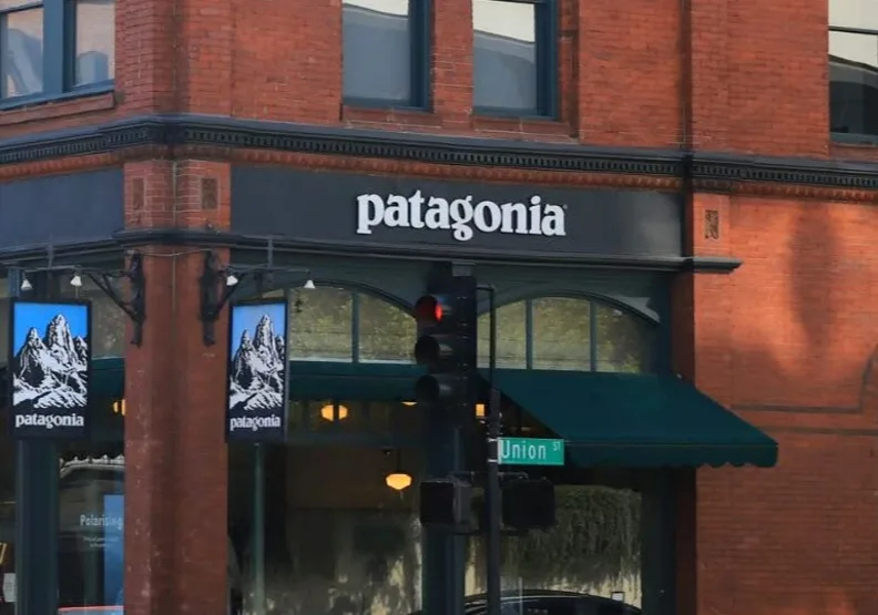 以永續聞名的運動服飾品牌Patagonia讓員工放「投票假」。示意圖。取自Patagonia官網