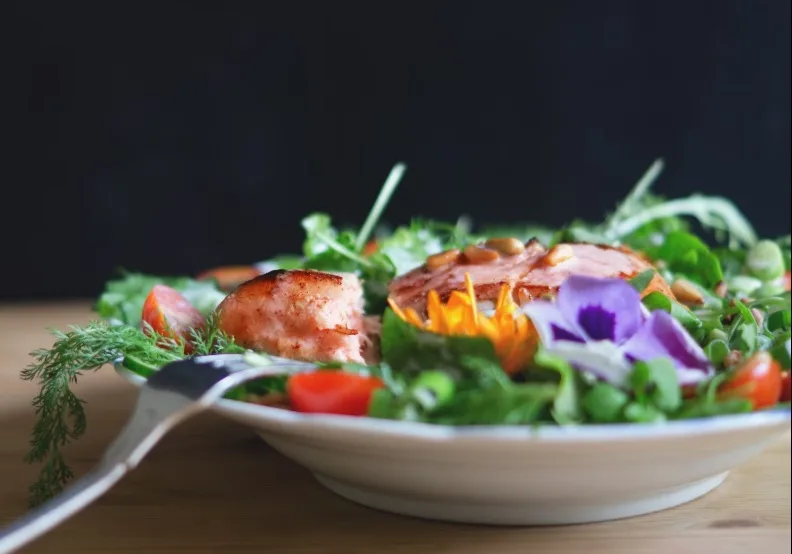 《職業倦怠食療聖經》／僅為情境圖，取自unsplash