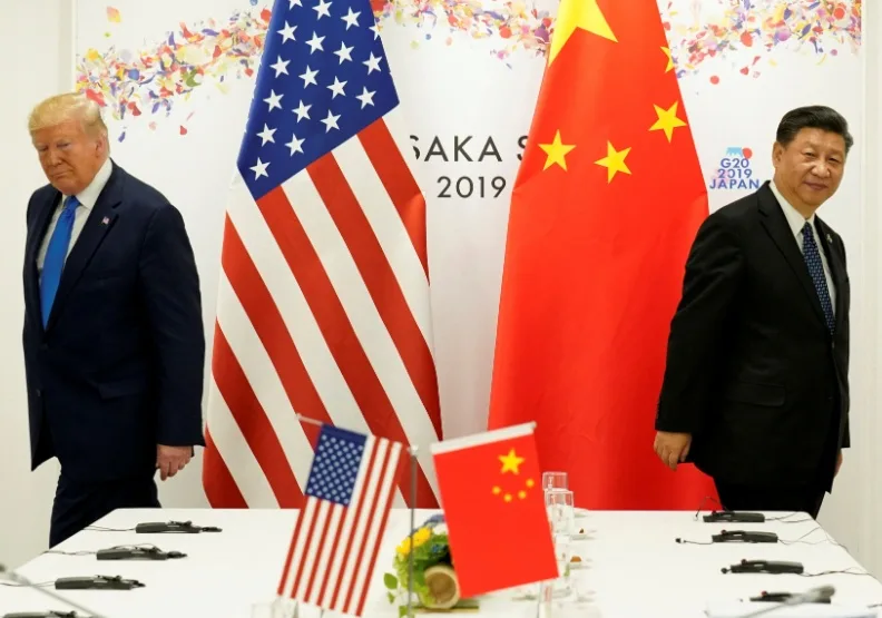 中國國家主席習近平（右）與重回白宮的川普（左），每次交手都將牽動世界經濟格局。達志影像