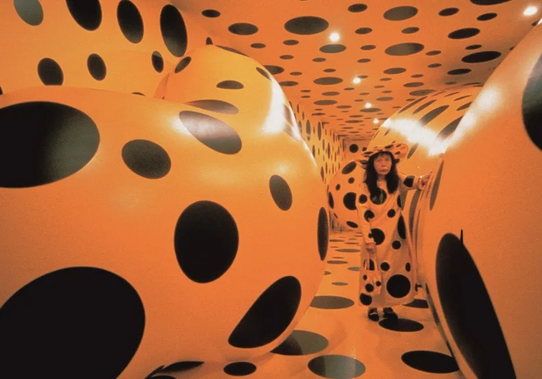 《草間彌生 Yayoi Kusama》／圖片來源：一卷文化提供
