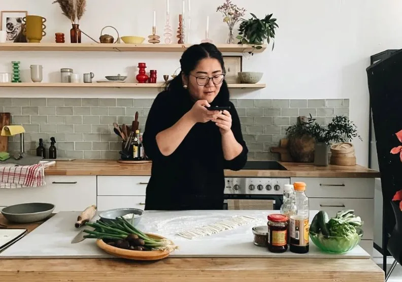 亞裔美食部落客Sissi。取自FB@Eating in Berlin