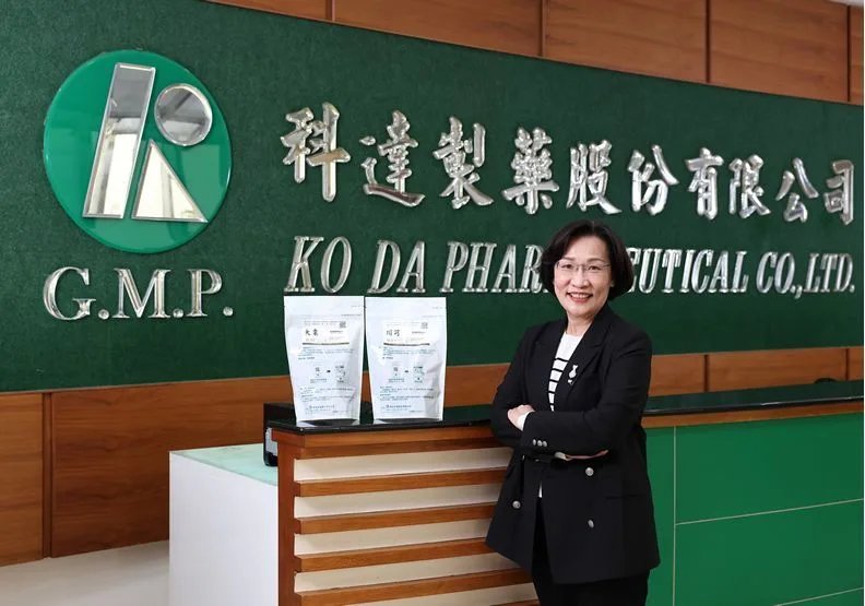 承襲父執輩的傳統堅持及日本專家的專業陶冶，陳美玲融合女力韌性，開創出中藥品牌新格局。