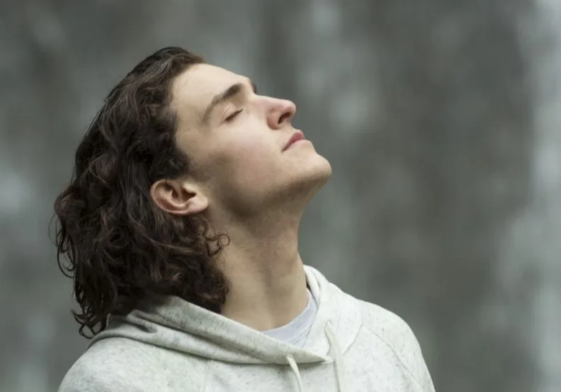 《成功人士都在做！鍛鍊大腦的超呼吸法》／僅為情境圖，取自unsplash
