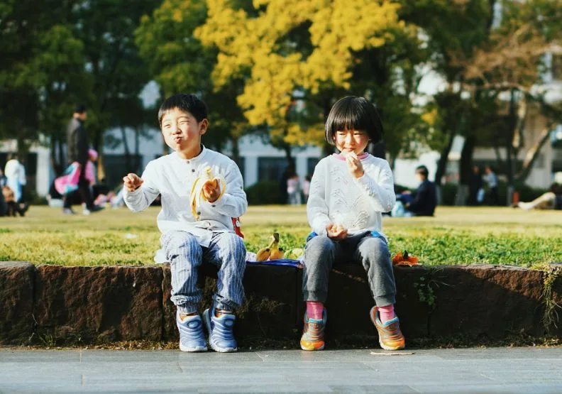 在結婚率增加的支持下，韓國2024年生育率上升。（僅為情境示意）取自Unsplash