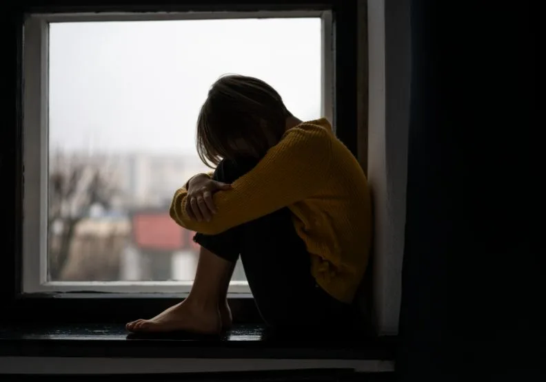 焦慮世代來襲，許多人因壓力、焦慮導致失眠，尋求藥物幫助。僅為情境示意，取自freepik