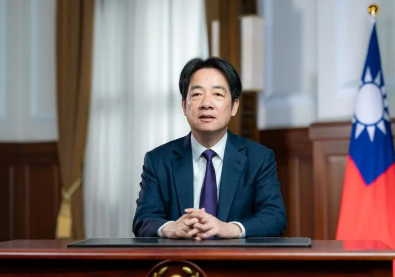 美國總統川普對台灣課徵32％高關稅，4/6總統賴清德也發表全國演說，採取五項策略來應變。總統府提供
