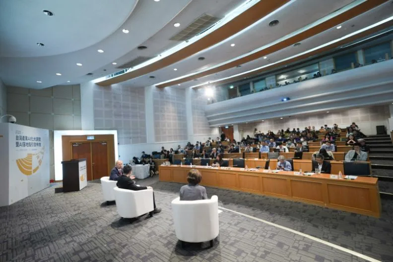人工智慧科技基金會（AIF）及高通17日共同主辦《2025台灣產業AI化大調查暨AI落地指引》發佈會。AIF提供