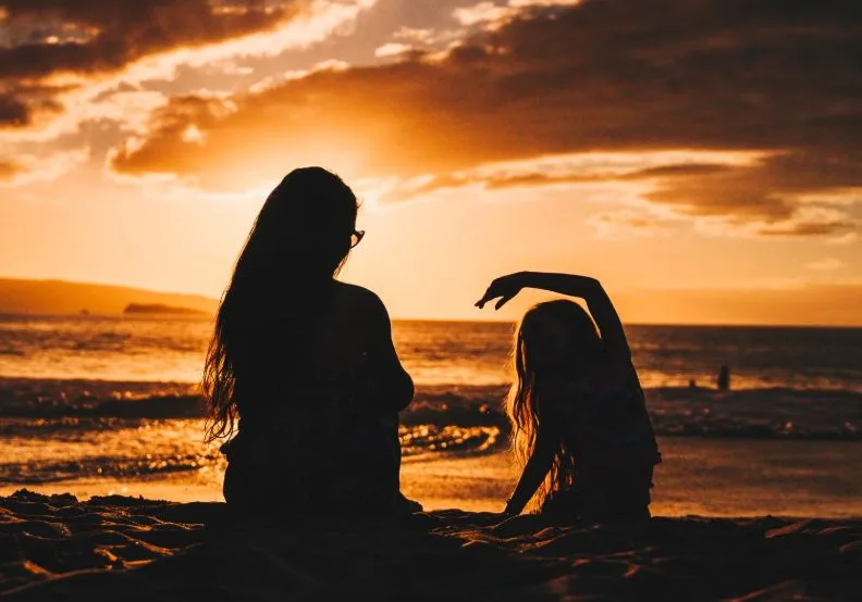 《年過50，我決定離家出走》／僅為情境圖，取自unsplash
