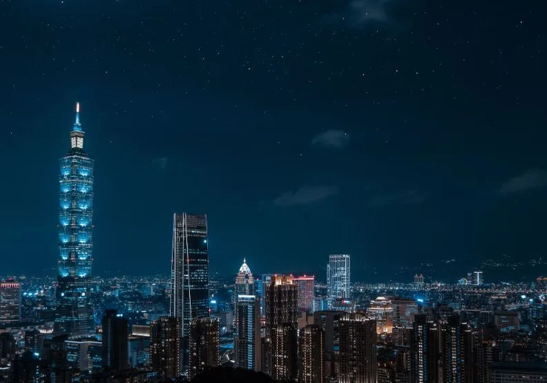 房價不跌，反而愈打愈漲，是制度錯置與政策方向失衡所造成的結果。／僅為情境圖，取自unsplash