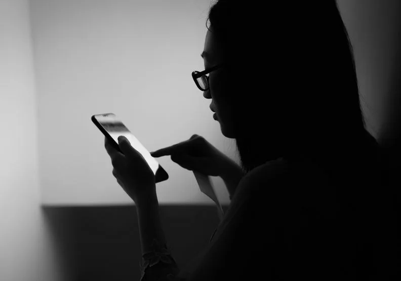 短影音其實會產生許多負面影響。unsplash