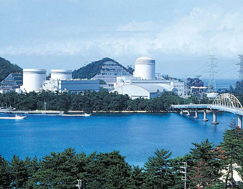 日本關西電力公司宣布，擬在福井縣的美濱發電廠興建一座新核反應爐，並開始對其進行調查。取自jaif.or.jp