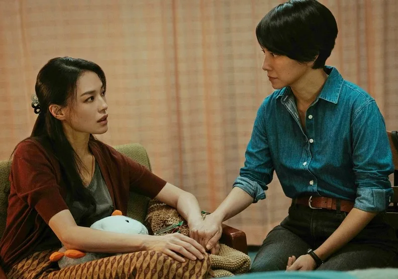 舒淇和李心潔在《回魂計》中飾演走上復仇之路的母親。Netflix