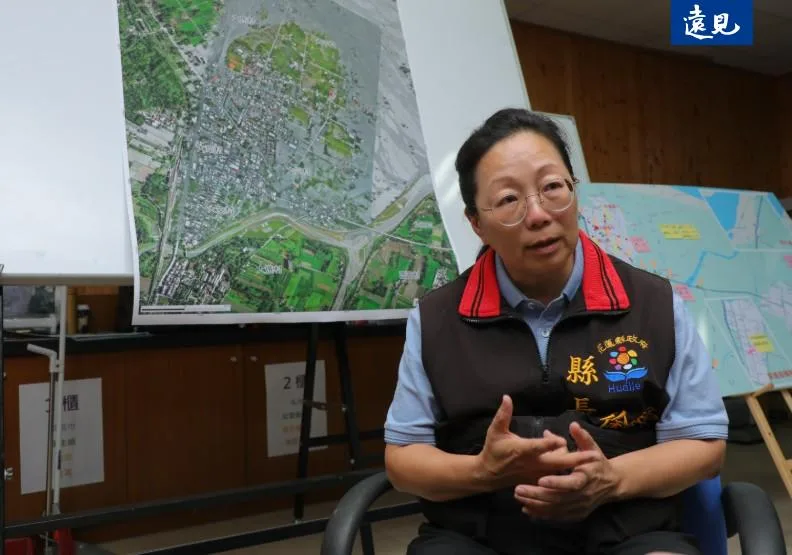 花蓮縣長徐榛蔚向《遠見》吐露心中的光復鄉重建計畫。黃菁慧攝