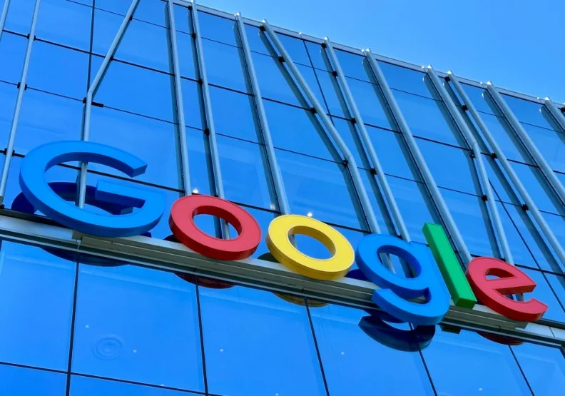 Google等CSP業者擴大資本支出，是AI軍備競賽持續升級的明確訊號。Unsplash by Adarsh Chauhan