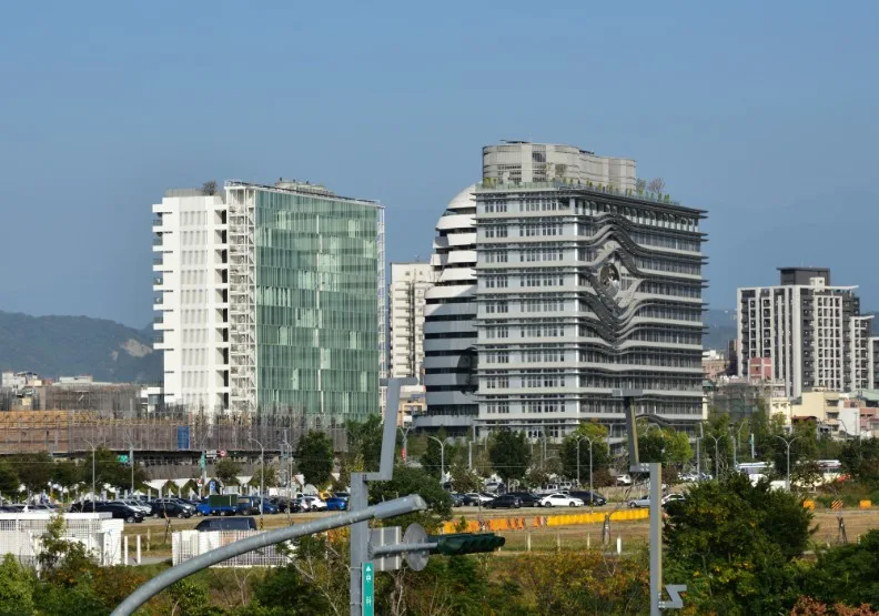 中國醫藥大學指出，該校教師平均論文被引用次數高達99.9分。wikimedia commons by WC-QHS