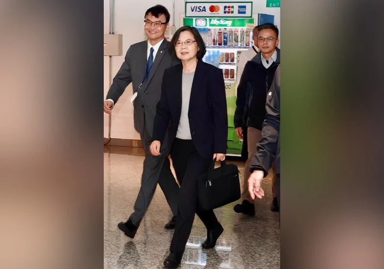 前總統蔡英文今天飛抵柏林。取自蔡英文臉書
