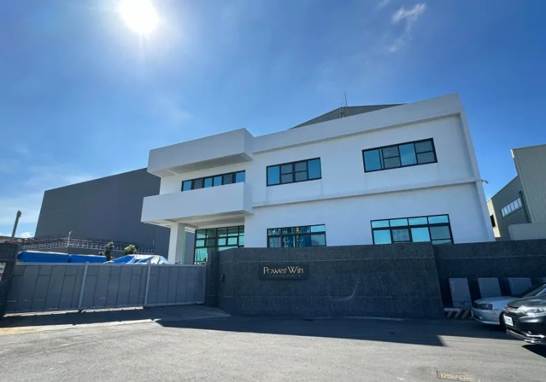 三大未來科技是國內廢乾電池最大處理廠，位於屏東縣佳冬鄉。三大未來提供