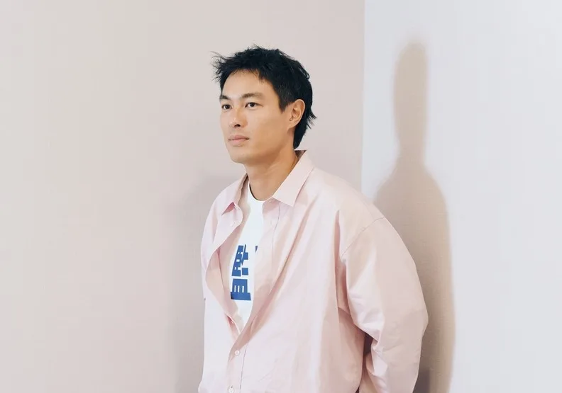 楊祐寧在《監所男子囚生記》不只再度演出，也擔綱監製一角。魯皓平