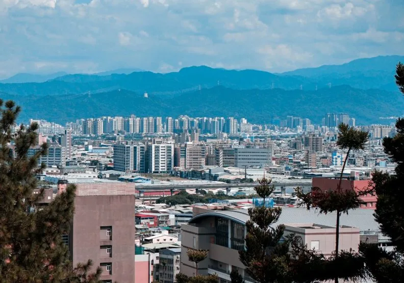 專家胡偉良解析虛坪改革後需注意的問題／僅為情境圖，取自unsplash