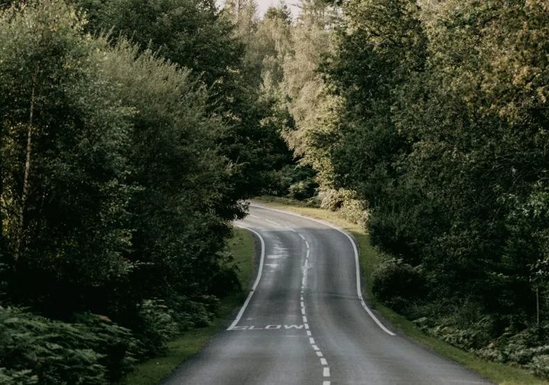 《財富自由心理學》／僅為情境圖，取自unsplash